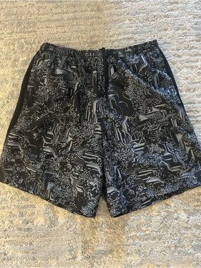Nike Dri Fit Training Shorts Mens Medium Black Gray Camo Athletic Running Liner